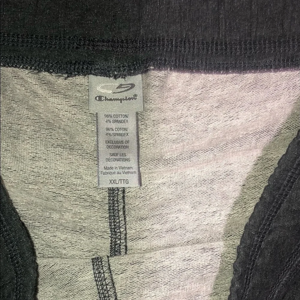 Champion & NO/BO Jean shorts XXL